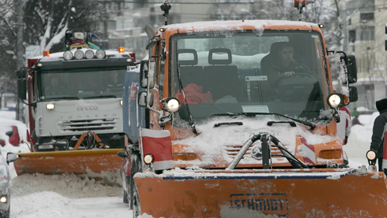 Bucureştiul, deszăpezit în maximum opt ore de la începerea ninsorii