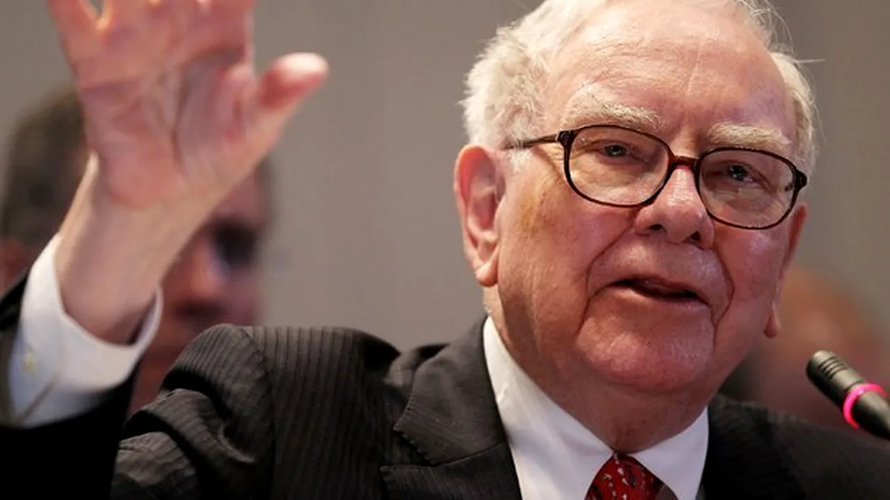 Warren Buffett a donat 2 miliarde de dolari în acţiuni fundaţiei caritabile a lui Bill Gates