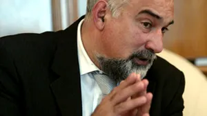Vosganian: Dacă Băsescu se opune majorării pensiilor, să plece
