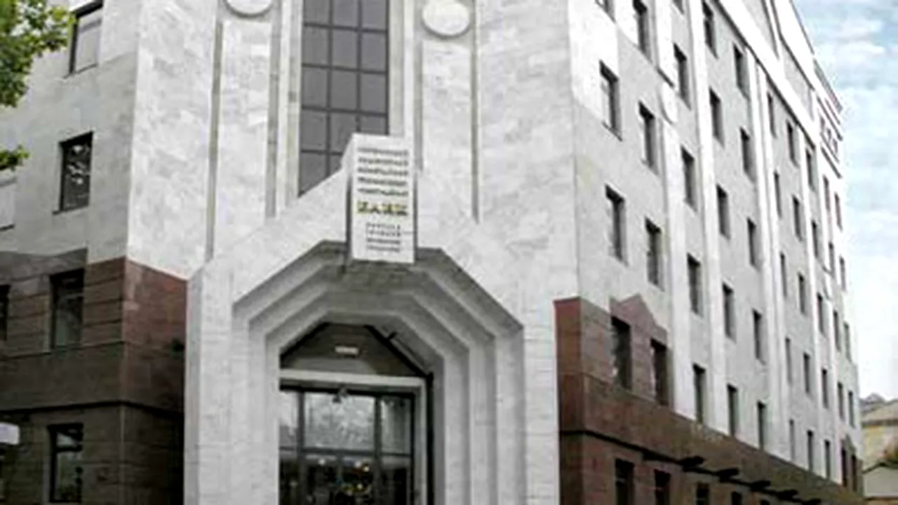 Ucraina a pus a şasea bancă locală sub administrare specială, după retrageri masive de depozite