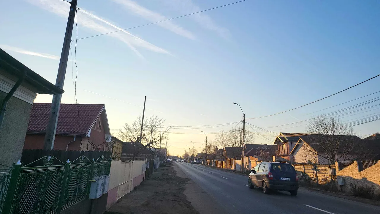 Zeci de avioane pe cerului oraşului Caracal, într-o zi agitată în aer