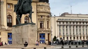 Partidul REPER cere oprirea transferului unei parcele din Piața Revoluției către Ministerul de Interne