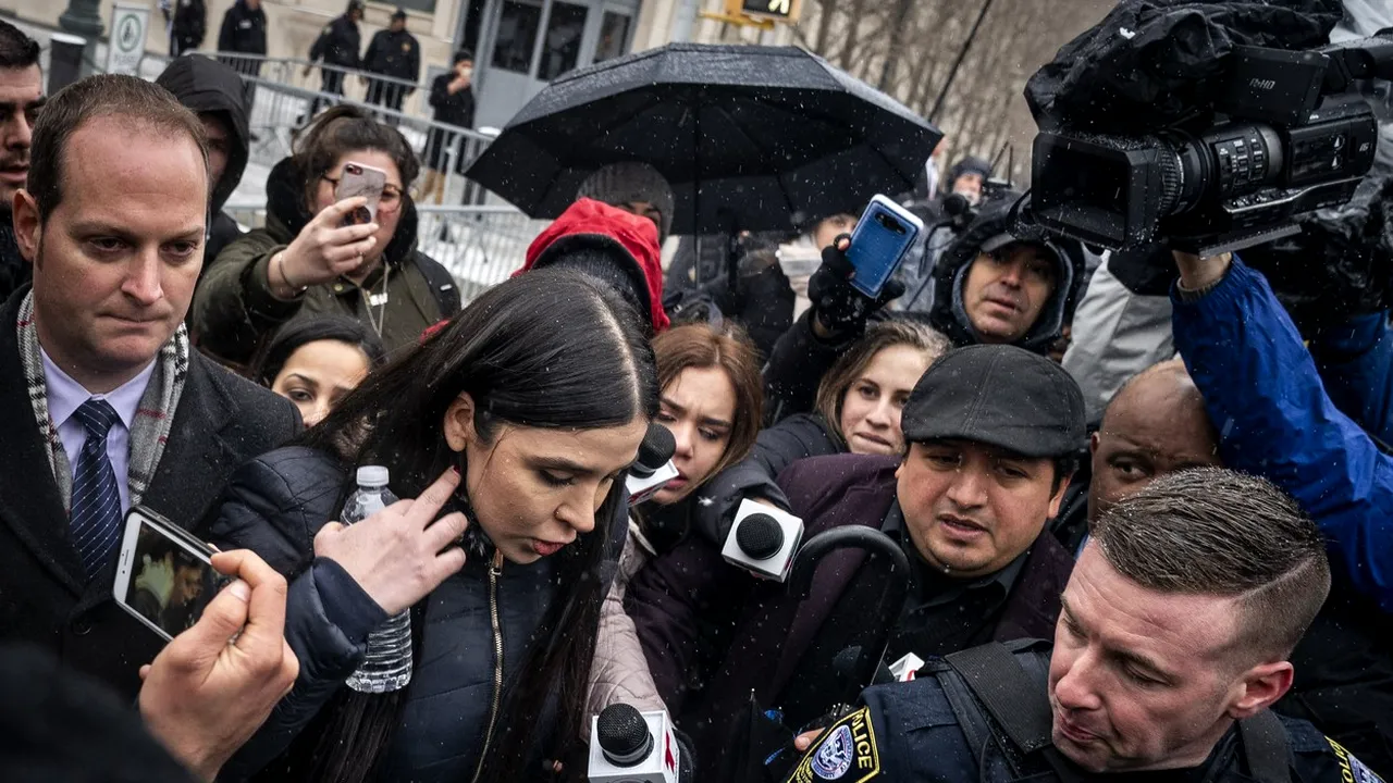 Nevasta lui El Chapo a fost arestată în Statele Unite. Fosta regină a frumuseţii este acuzată de trafic de droguri