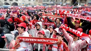 Bayern Munchen a primit aproape 250.000 de solicitări de bilete pentru meciul cu Borussia de anul viitor
