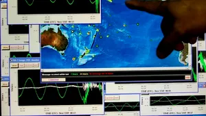 CUTREMUR puternic în Filipine. Alertă de TSUNAMI pentru Filipine şi Indonezia