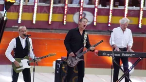 Rockerii de la Status Quo au pozat nud pentru coperta noului album al trupei - FOTO