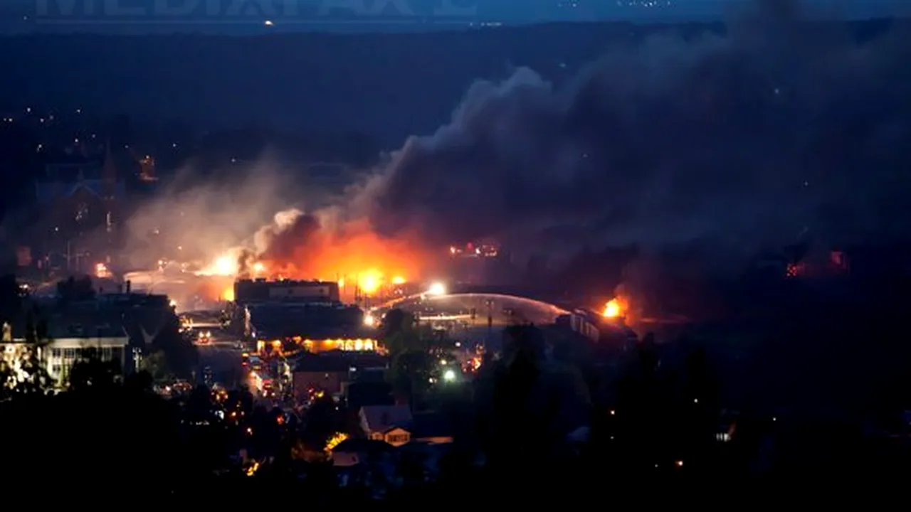 Incendiul provocat de trenul deraiat în Quebec a fost stins