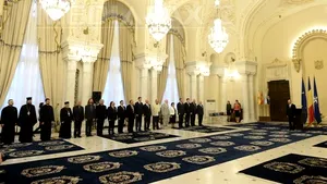 Băsescu: La 96 de ani de la unirea Basarabiei cu ţara mamă suntem în două state, dar acelaşi popor - FOTO