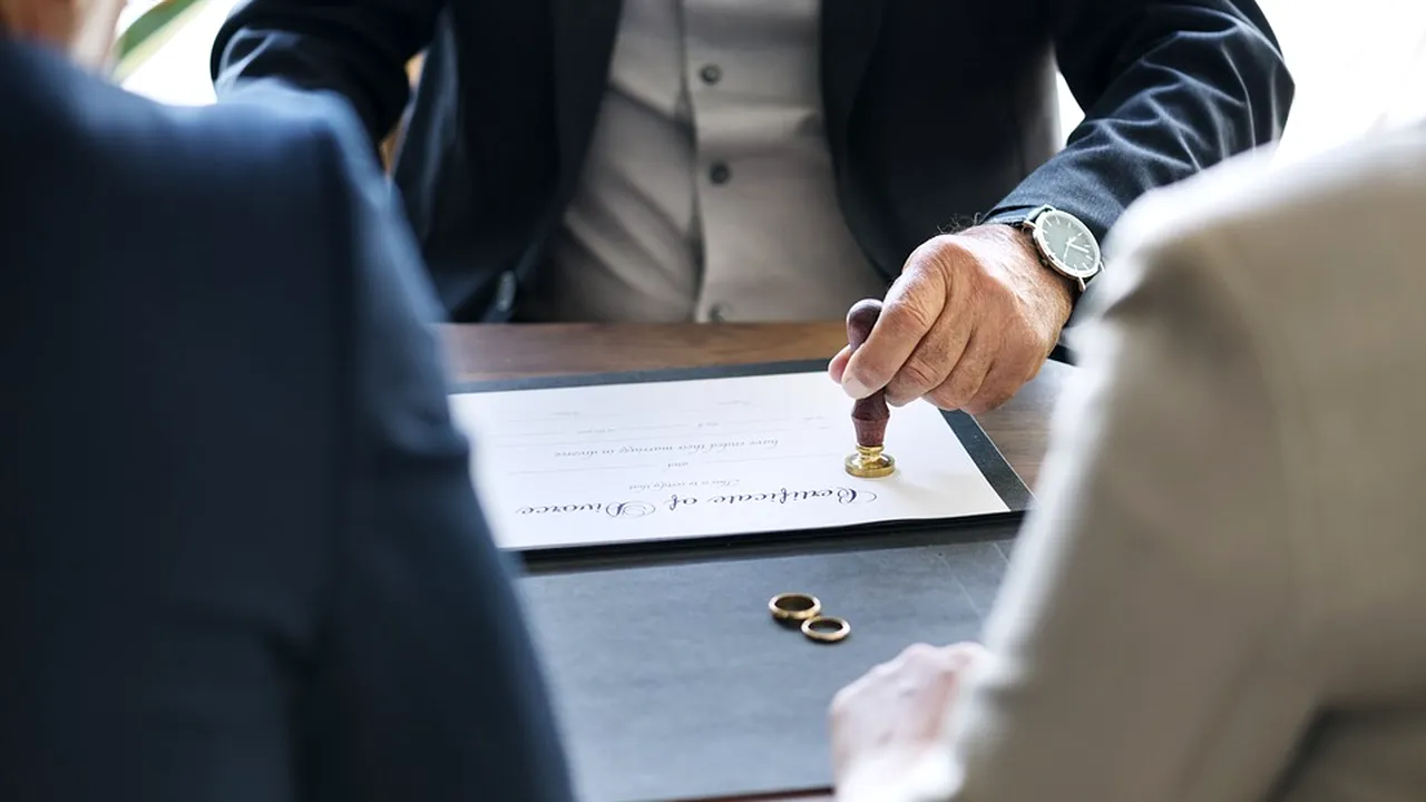 Proiect: Concediu plătit pentru persoanele care trec printr-un divorţ
