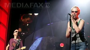 Eurythmics se reuneşte pentru un concert-tribut dedicat formaţiei The Beatles