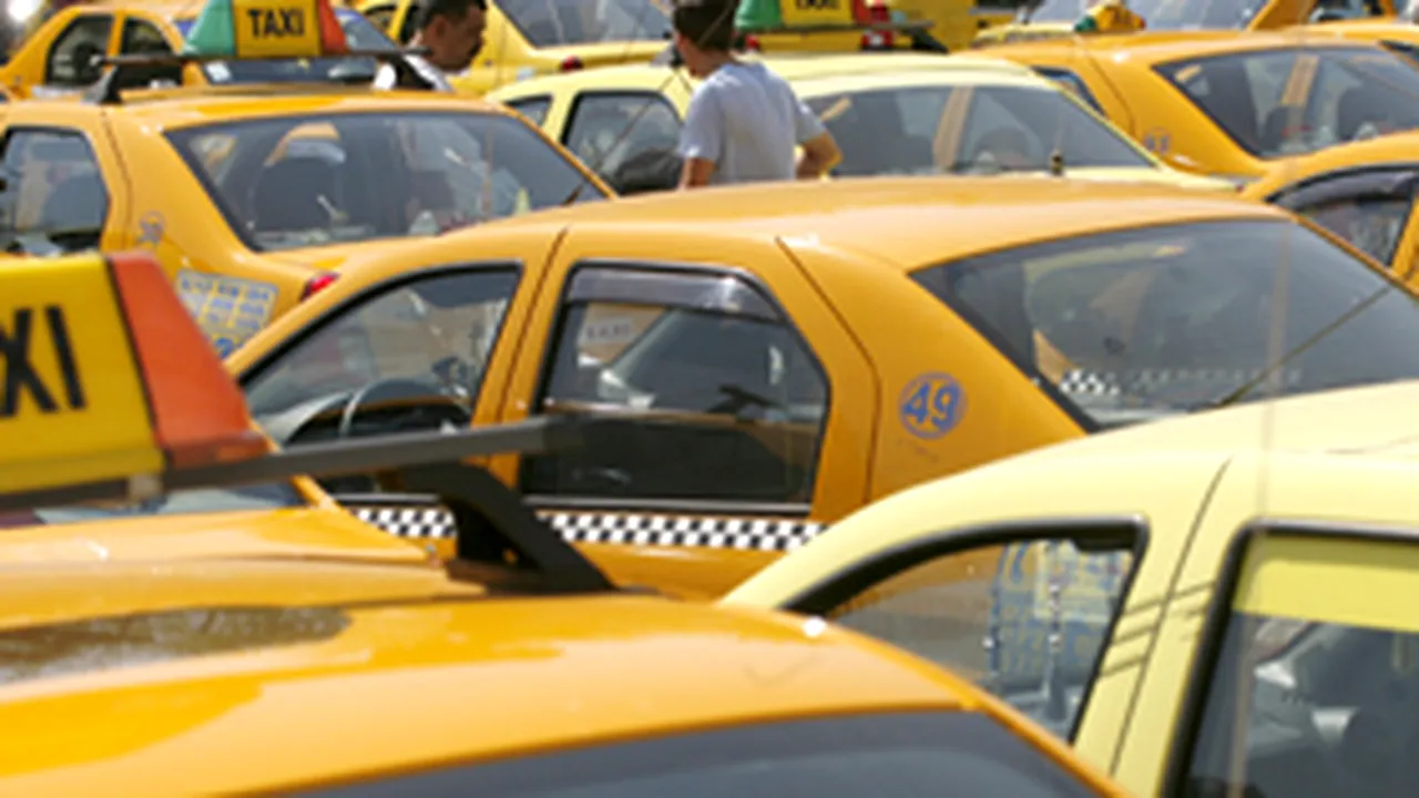 Taximetriştii protestează, luni, în Capitală