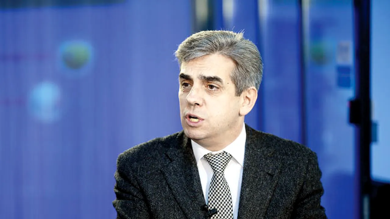 Noul viceguvernator al BNR declară, pentru Bloomberg, că este îngrijorat de creşterea economică rapidă a României