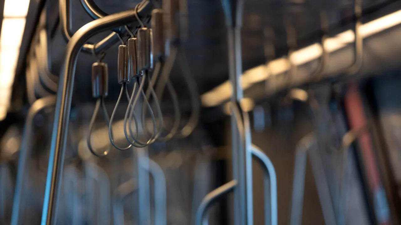 Programul Metrorex de Sărbători. Cum circulă metroul de Crăciun și Revelion