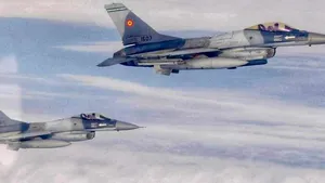 Avionul suspect care a survolat Ungaria şi România, abandonat pe un aerodrom din centrul Bulgariei