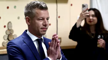 EXTERNE Péter Magyar cere demisia „marionetelor lui Orbán”