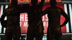 VIDEO | 40.000 de fani din 193 de ţări vor avea poze pe stadionul lui Manchester United 