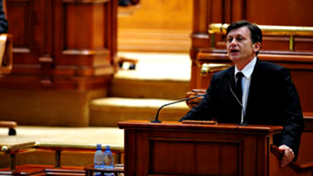Romanian Liberals Challenge Constitutionality Of Unitary Pay Law