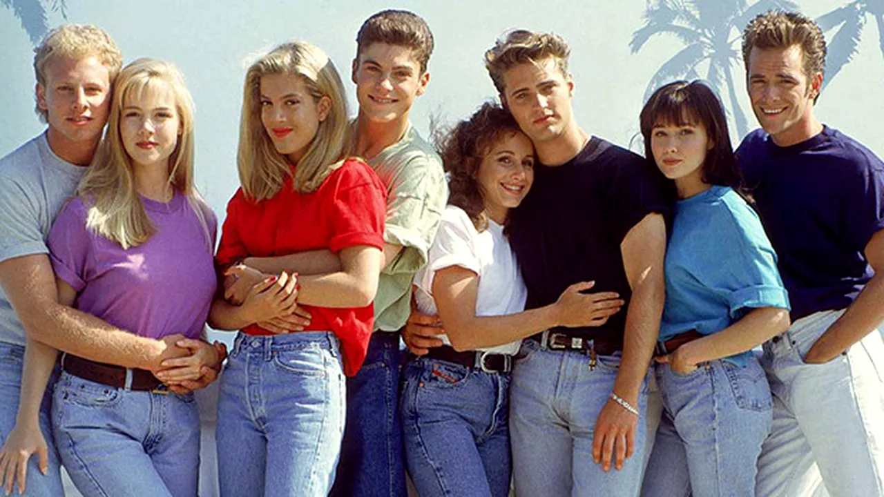 Un actor cunoscut din serialul „Beverly Hills, 90210”, spitalizat după un accident cerebral