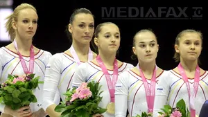 Gimnastele medaliate la Campionatul European i-au făcut o vizită preşedintelui Băsescu la Cotroceni