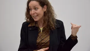 Soţia premierului Cioloş a cântat într-un muzeu roman din Alba Iulia