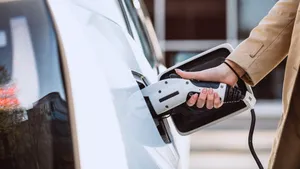 Costinești își modernizează infrastructura cu noi stații de încărcare pentru mașini electrice (P)
