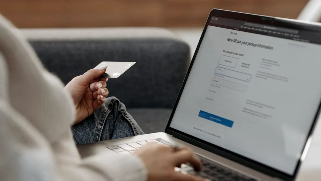 Cum arată plățile moderne – card digital și cashback fără complicații (P)