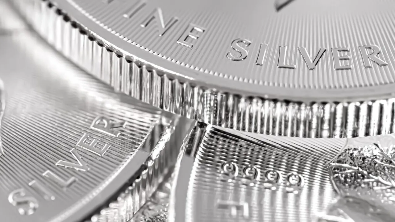 Istoria argintului sterling (P)