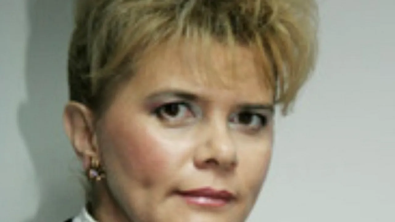 BIOGRAFIE: Dumitrescu, propusă la Educaţie, acuzată de incompatibilitate pentru că e rector şi membru CSM