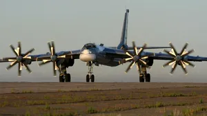 Rusia a trimis în misiune bombardiere cu capacitate nucleară în apropierea Coreei de Sud şi Japoniei/ Aeronavele au fost escortate de avioane militare 