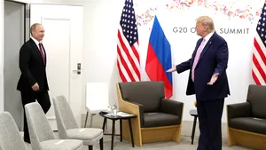 „SUA sunt gata să ofere Rusiei o victorie”: ce scriu ziarele occidentale despre furtuna provocată de Trump în Europa