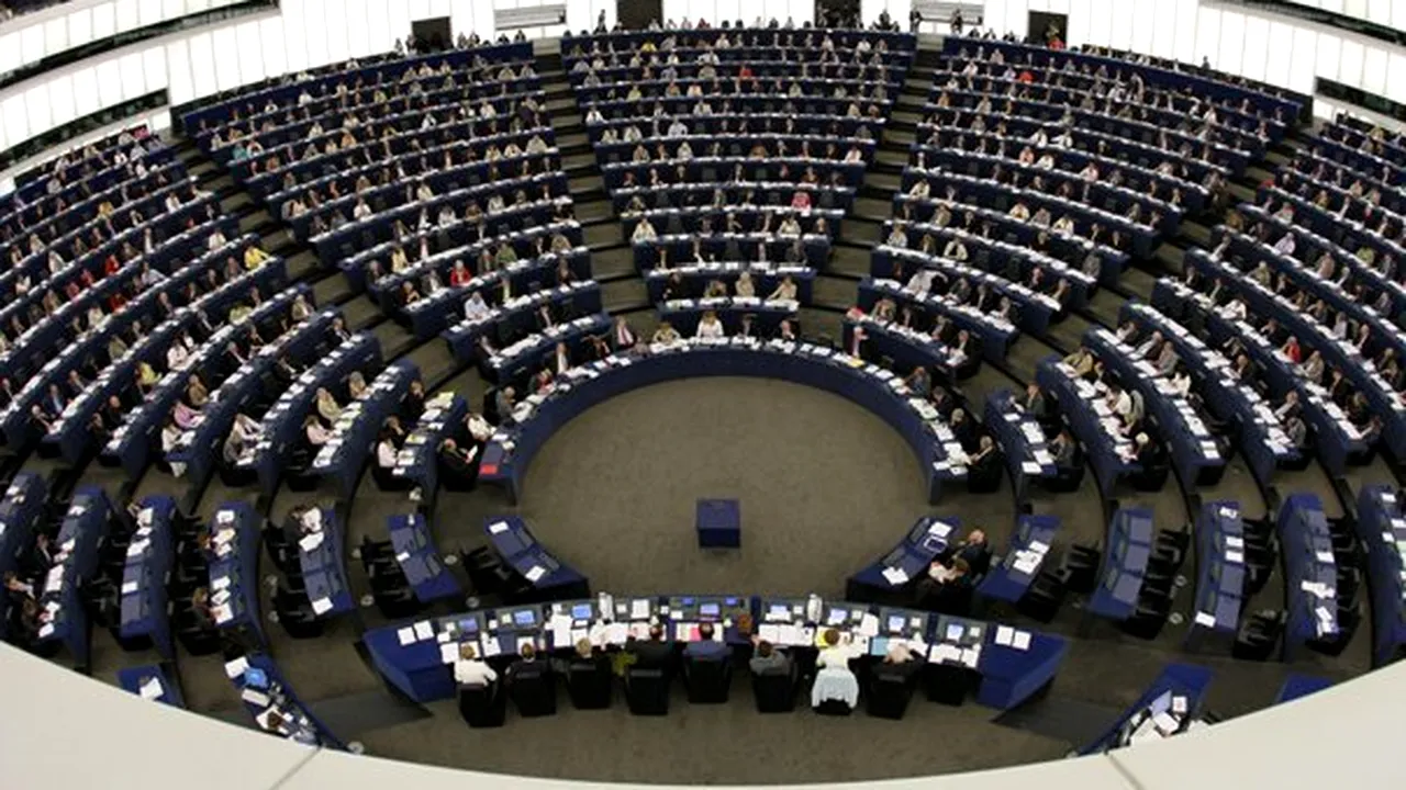 Parlamentul European: Statele din zona euro nu mai pot ignora avertismentele CE pe politici bugetare