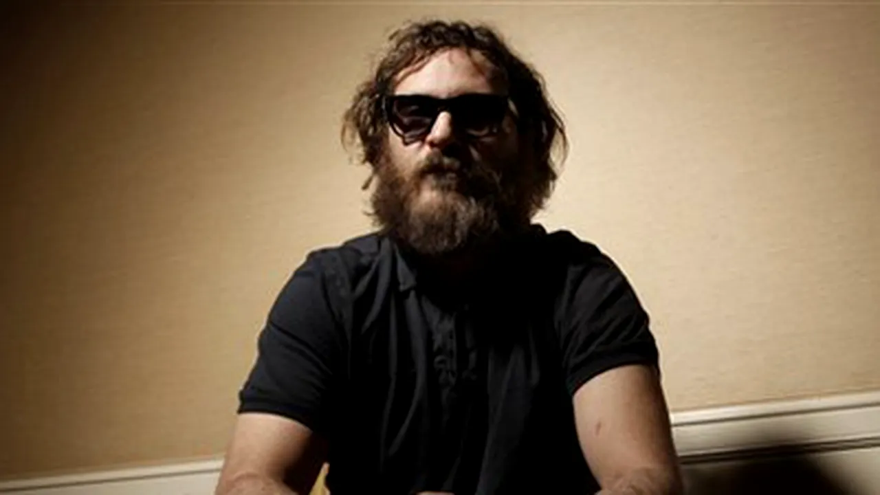 Joaquin Phoenix vrea să scape de imaginea de sex simbol