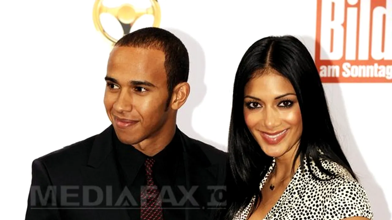 Nicole Scherzinger a acceptat cererea în căsătorie a pilotului de Formula 1 Lewis Hamilton - presă