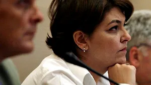 Vălean: Vreau includerea sectorului maritim în sistemul comercializării certificatelor de emisii 