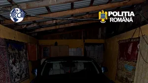 JUSTIȚIE 42 de percheziții într-un dosar anchetat de DIICOT în colaborare cu FBI. Mașini și obiecte de lux cumpărate din bani obținuți din infracțiuni comise în SUA