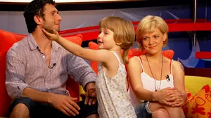 Dana Nălbaru şi Dragoş Bucur şi-au retras fiica de la şcoală: 