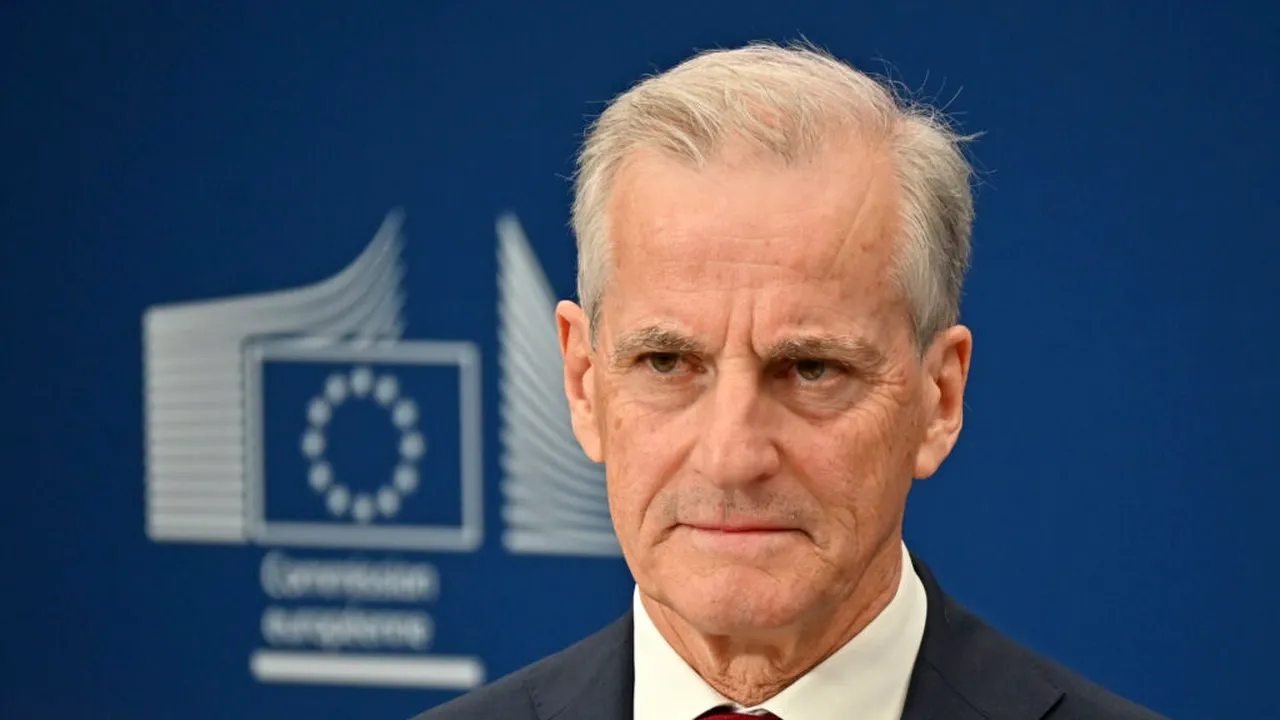 Prim-ministrul Norvegiei vizitează Ucraina, în timp ce Trump analizează opțiunile de pace