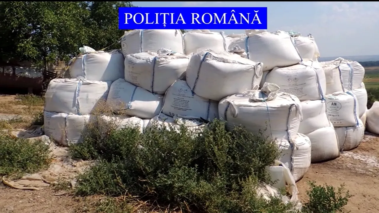 35 de tone de azotat de amoniu, în soare, la Galaţi. În ce condiţii ar fi putut deveni periculos