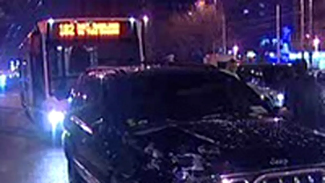 Maşina liderului PRM Vadim Tudor, implicată într-un accident rutier