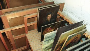 Voronin vrea să restituie Ermitajului două tablouri furate în 2006