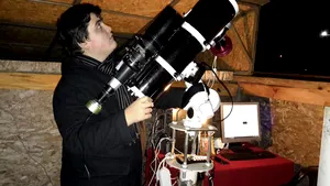 Descoperirea unui adolescent poartă acum, pe cer, numele localităţii în care s-a născut