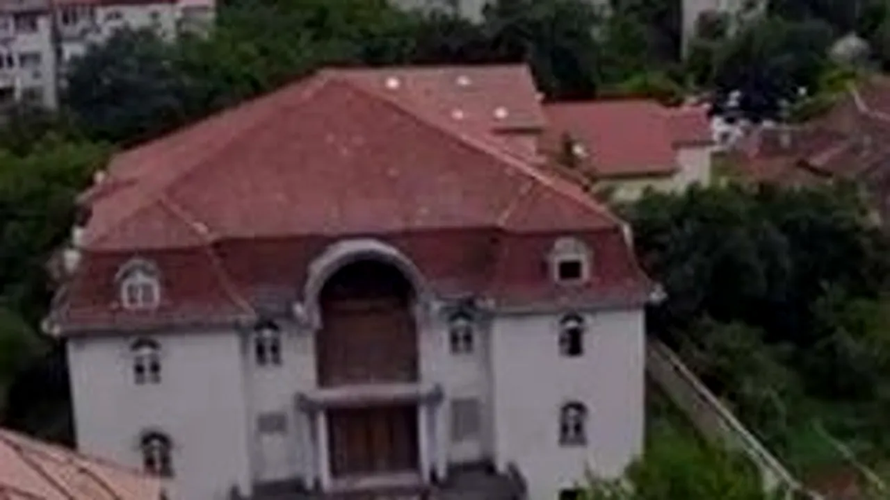 Construcții ilegale demolate în Timișoara. Legea se aplică tuturor, spune Dominic Fritz