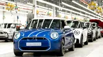 BMW suspendă modernizarea fabricii Mini din Oxford din cauza cererii scăzute de maşini electrice