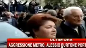 Agresorul Maricicăi Hăhăianu a fost aplaudat de conaţionali în momentul arestării - VIDEO