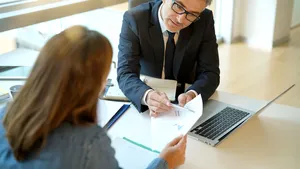 BRD: România este în pericol să piardă contactul cu viitorul ei. Este o urgenţă naţională să ne implicăm în sprijinirea educaţiei