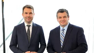 Drulă şi Tomac: Peneliştii îşi ocupă timpul cu şantajarea primarilor USR şi PMP 