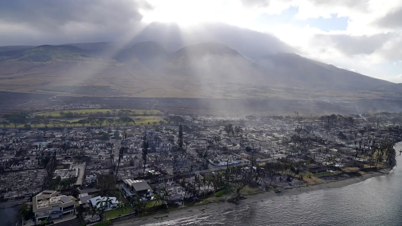Incendiile de vegetaţie din Hawaii vor cauza a doua cea mai mare pierdere asigurată din istoria statului