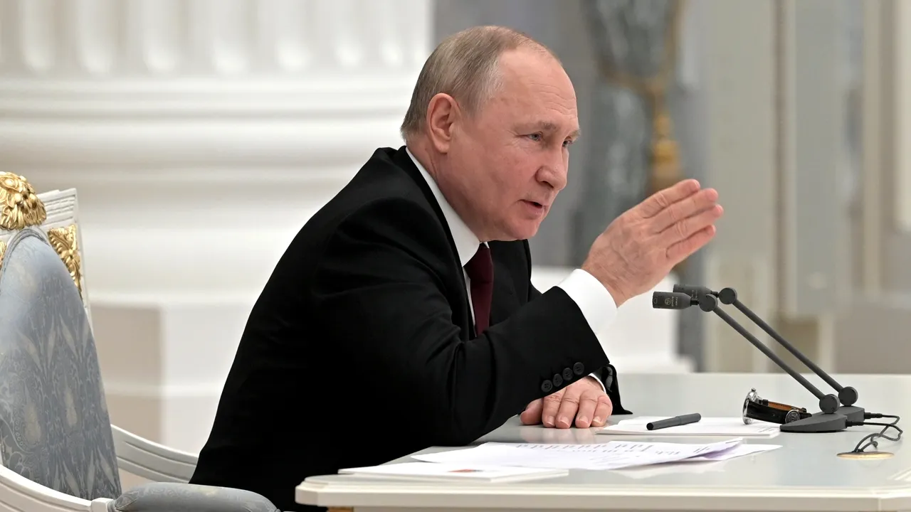 5 ruşi au primit interdicţie să călătorească prin Europa. 4 dintre ei sunt oamenii lui Putin
