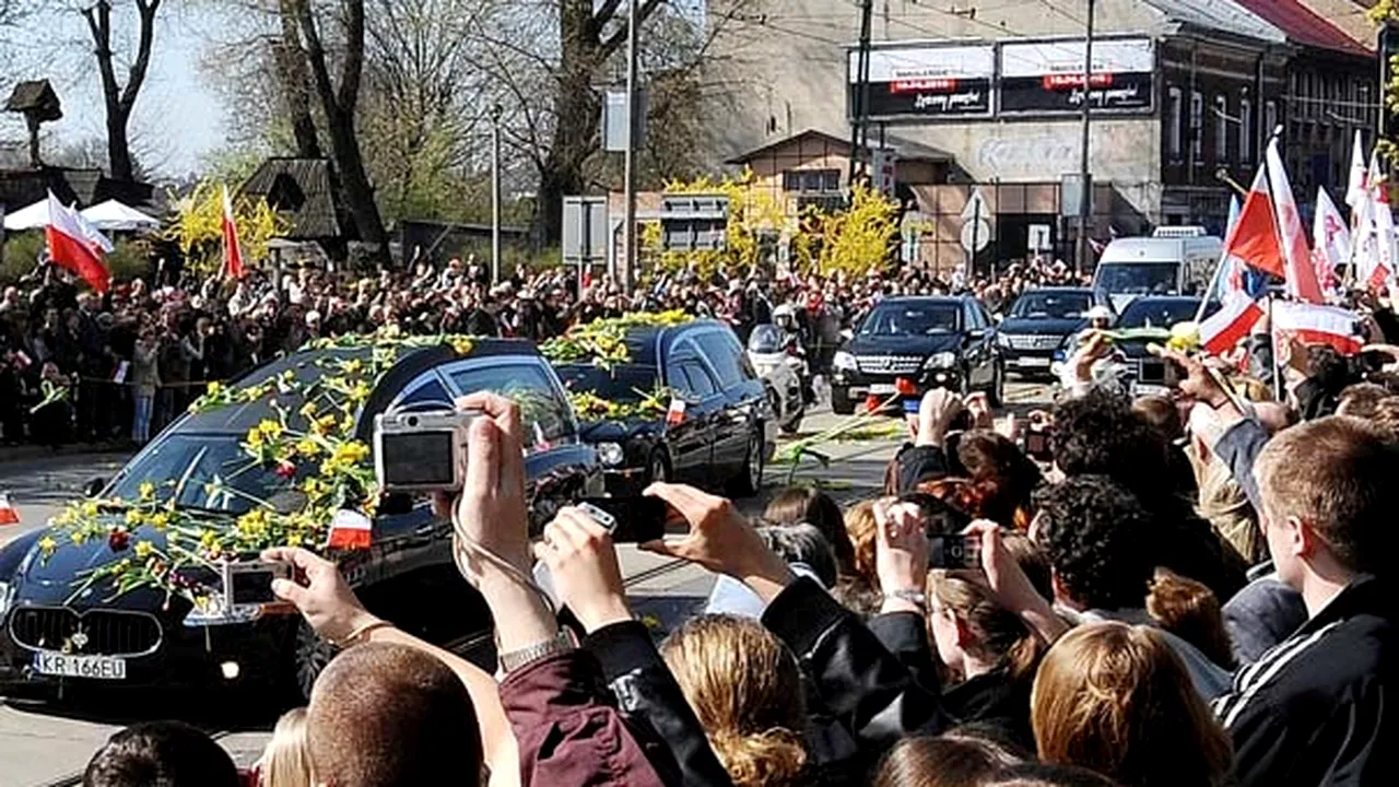 Lech Kaczynski va fi înmormântat duminică la Cracovia - GALERIE FOTO