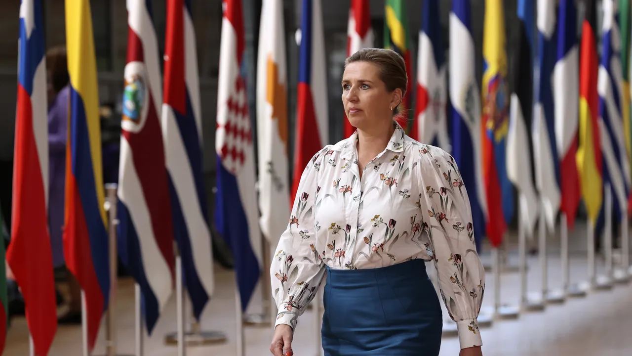 Mette Frederiksen, premierul Danemarcei, a fost atacată pe o stradă din Copenhaga